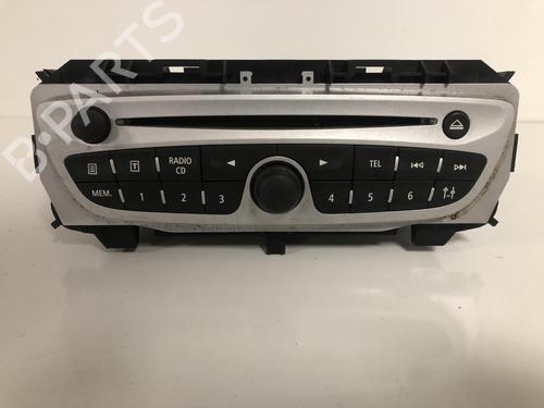Used Radio Radio RENAULT TWINGO II (CN0_) 1.5 dCi 75 (75 hp) 34705483 34705483