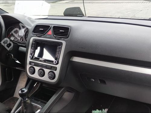 Used Dashboard Dashboard VW SCIROCCO III (137, 138) 2.0 TDI (140 hp) 33587408 33587408