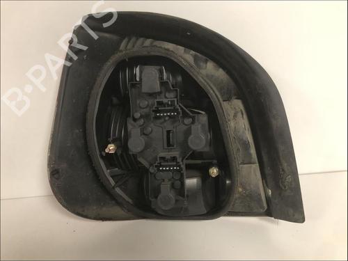 Used Right taillight Right taillight RENAULT SCÉNIC I MPV (JA0/1_, FA0_) 1.9 dCi (JA05, JA1F) (102 hp) 33582752 33582752
