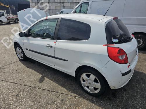 Fuse box RENAULT CLIO III (BR0/1, CR0/1) 1.5 dCi (C/BR0G, C/BR1G) | BP38427307E1 - Image 4