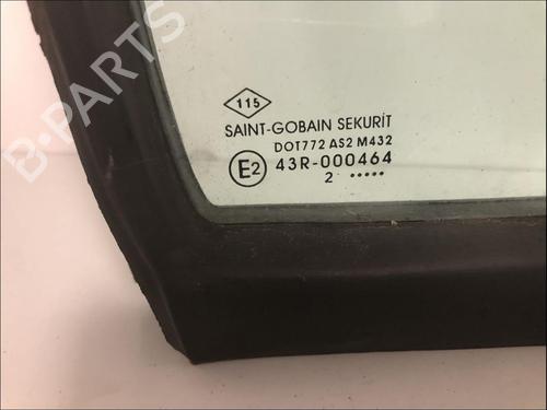 Used Front right quarter glass Front right quarter glass RENAULT MASTER II Van (FD) 2.5 dCi (FD02) (101 hp) 33586272 33586272