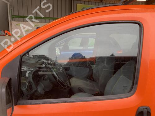 front-left-door-window-peugeot-bipper-tepee-2008-35912932 main image