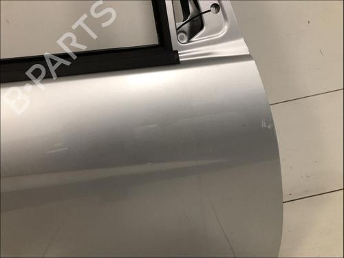 Used Right front door Right front door FORD KA (RU8) 1.2 (69 hp) 33590215 33590215