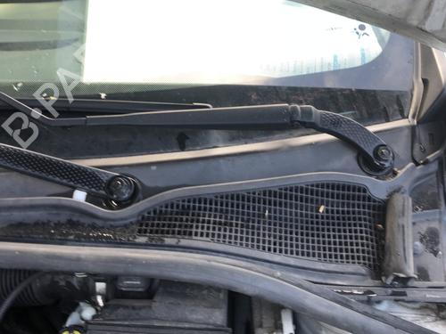 Used Front wiper motor Front wiper motor RENAULT CLIO IV (BH_) 1.5 dCi 75 (75 hp) 35914039 35914039