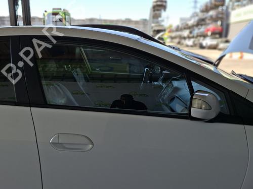 Used Right front door Right front door HONDA INSIGHT (ZE_) 1.3 IMA (ZE28, ZE2) (88 hp) 34227391 34227391