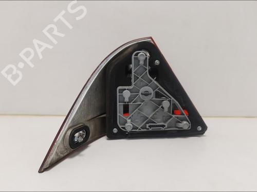 Used Right taillight Right taillight MERCEDES-BENZ C-CLASS (W203) C 200 CDI (203.004) (116 hp) 33577591 33577591