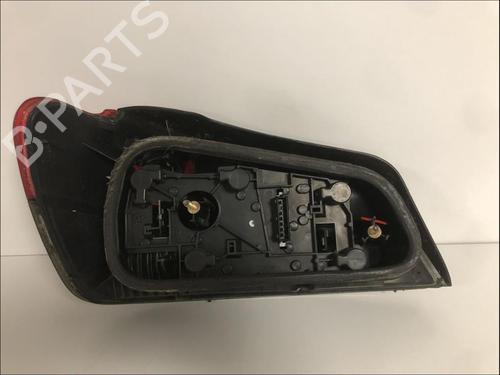 Used Right taillight Right taillight 33579869 33579869