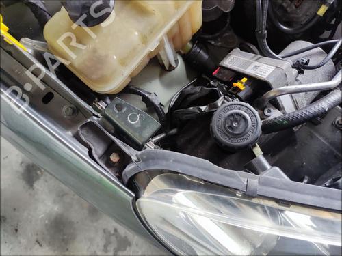 Used Right headlight Right headlight PEUGEOT 407 (6D_) 2.0 HDi 135 (6DRHRH, 6DRHRE, 6DRHRG, 6DRHRJ) (136 hp) 33581723 33581723