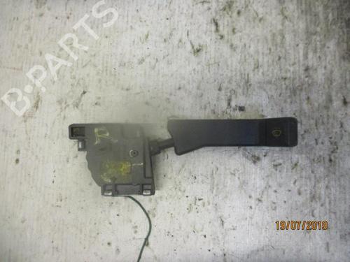 Used Steering column stalk Steering column stalk RENAULT 21 Estate (K48_) 2.1 Turbo-D (K48A, K48W, K487, K488) (88 hp) 33572031 33572031
