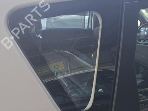 rear-right-quarter-glass-renault-scenic-iii-jz01_-2008-2009-2010-2011-2012-2013-2014-2015-2016-34166208 main image