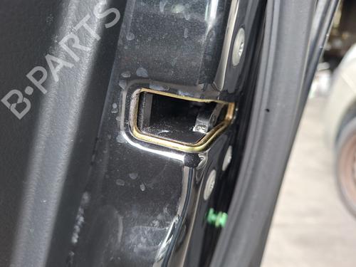 Højre fortil lås Højre fortil lås TOYOTA COROLLA Verso (ZER_, ZZE12_, R1_) 2.0 D-4D (CUR10_, CUR10R) (116 hp) 36521619 36521619