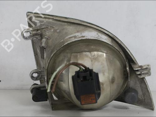 Venstre  Fortil Tågelygte Venstre  Fortil Tågelygte SKODA ROOMSTER (5J7) 1.9 TDI (105 hp) 33996683 33996683