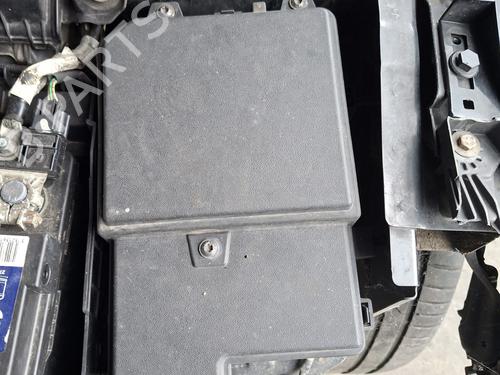 Used Fuse box Fuse box RENAULT TALISMAN (LP_) 1.6 dCi 130 (130 hp) 35940367 35940367
