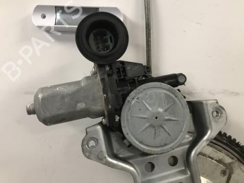 Used Front left window mechanism Front left window mechanism SUZUKI SWIFT III (MZ, EZ) [2005-2026] 33948195 33948195