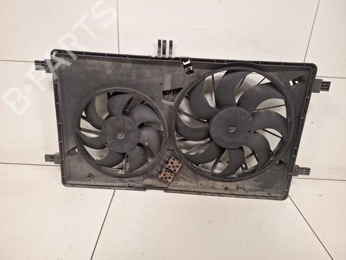 Used Radiator fan Radiator fan RENAULT MASTER III Van (FV) 2.3 dCi 145 FWD (FV0E, FV0F, FV0H, FV02, FV0M, FV0S,... (146 hp) 33593951 33593951