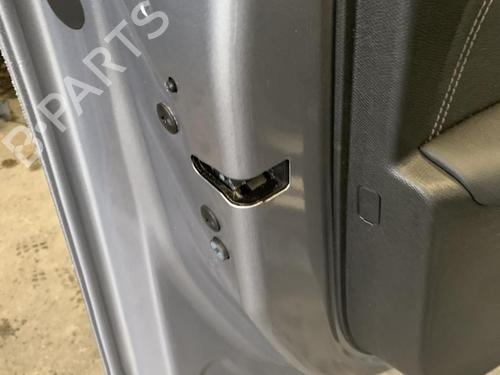 front-left-lock-opel-corsa-f-p2jo-2019-35912331 main image