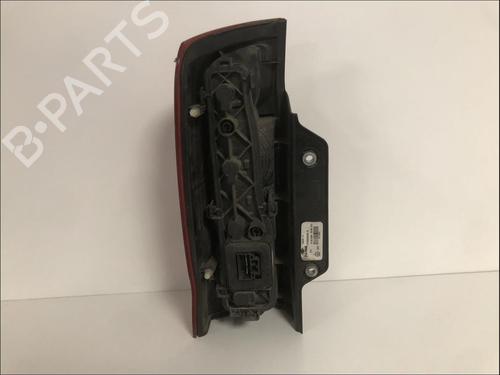 Used Right taillight Right taillight 33580199 33580199
