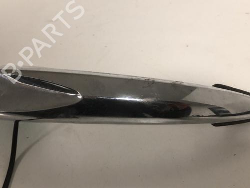 Used Front left exterior door handle Front left exterior door handle LANCIA YPSILON (843_) 1.4 16V (843.AXC11, 843.AXC1B, 843.AXC1A) (95 hp) 33596541 33596541