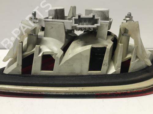 Used Right tailgate light Right tailgate light MERCEDES-BENZ B-CLASS Sports Tourer (W245) B 200 CDI (245.208) (140 hp) 33589074 33589074