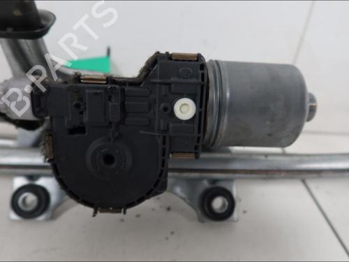 Used Front wiper motor Front wiper motor OPEL MERIVA B MPV (S10) 1.4 (75) (120 hp) 33573900 33573900