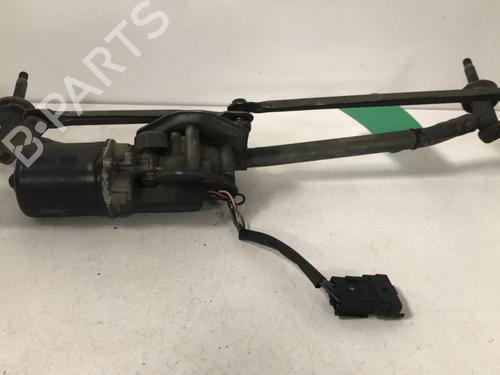 Used Front wiper motor Front wiper motor RENAULT TRAFIC II Bus (JL) [2001-2026] 33657449 33657449