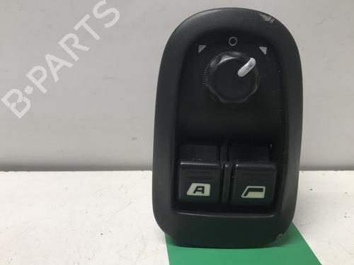Used Left front window switch Left front window switch PEUGEOT 306 Hatchback (7A, 7C, N3, N5) [1993-2003] 33602024 33602024
