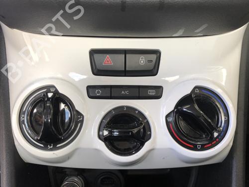 Used Climate control Climate control PEUGEOT 208 I (CA_, CC_) 1.2 VTi 68 / PureTech 68 (68 hp) 35912713 35912713