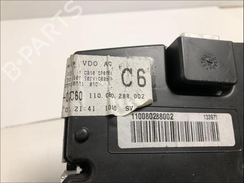 Used Instrument cluster Instrument cluster TOYOTA COROLLA (_E12_) [2001-2008] 33578754 33578754