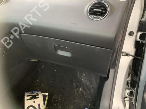 Used Glove box Glove box 36580775 36580775