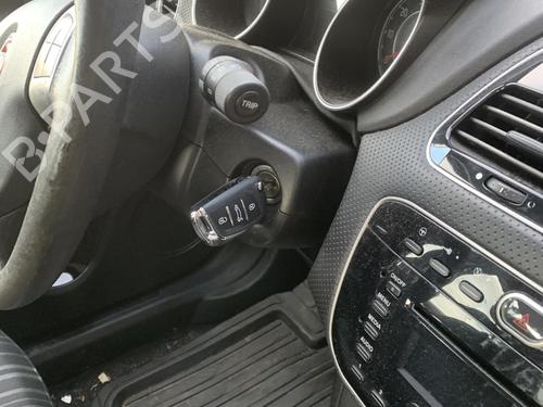 Used Card reader Card reader FIAT PUNTO EVO (199_) 1.3 D Multijet (84 hp) 36577849 36577849