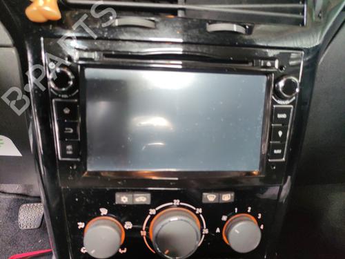 Used Radio Radio 36577779 36577779