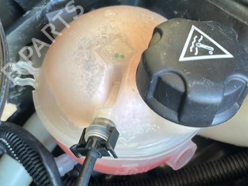 Used Expansion tank Expansion tank CITROËN C3 I (FC_, FN_) [2002-2013] 33837564 33837564