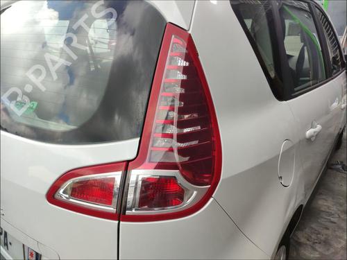 Used Right taillight Right taillight 33591165 33591165