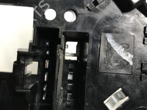 Used Lamp holder Lamp holder PEUGEOT 307 (3A/C) 1.6 16V (109 hp) 33680736 33680736