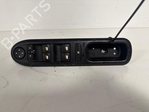Used Left front window switch Left front window switch 38309644 38309644