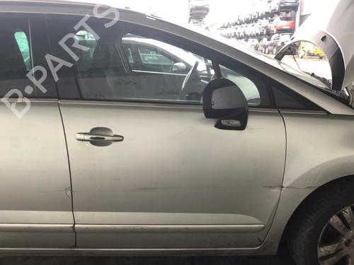 right-front-door-peugeot-5008-0u_-0e_-2009-2010-2011-2012-2013-2014-2015-2016-2017-33599322 main image