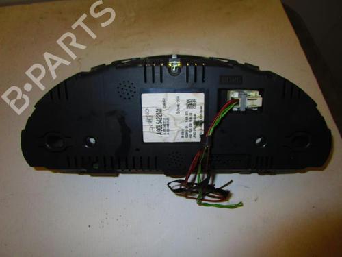 Used Instrument cluster Instrument cluster MERCEDES-BENZ SPRINTER 3-t Van (B906) 214 CDI (906.611, 906.613) (143 hp) 33572066 33572066