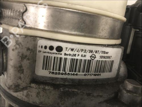 Used Steering pump Steering pump OPEL ASTRA H (A04) [2004-2014] 33579030 33579030