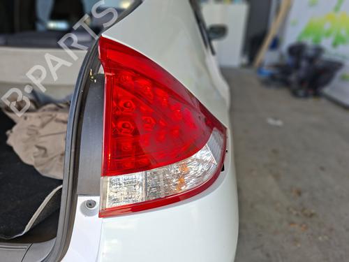 Højre baglygte Højre baglygte HONDA INSIGHT (ZE_) 1.3 IMA (ZE28, ZE2) (88 hp) 34227385 34227385