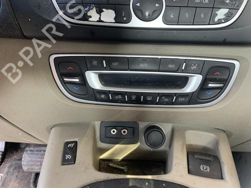Comando chauffage Comando chauffage RENAULT SCÉNIC III (JZ0/1_) 1.5 dCi (110 hp) 35911407 35911407