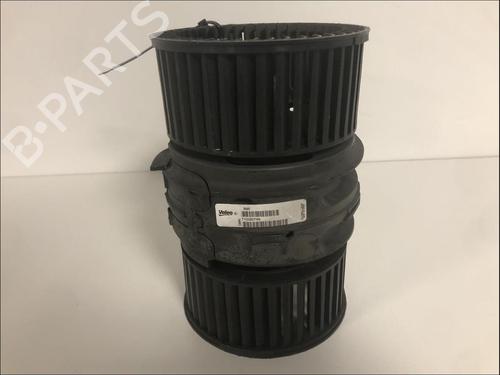 Used Heater blower motor Heater blower motor RENAULT MEGANE III Hatchback (BZ0/1_, B3_) 1.5 dCi (BZ1G, BZ1W, BZ0R) (95 hp) 33585512 33585512
