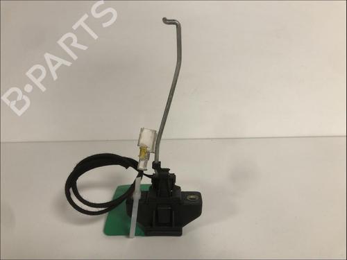 Used Tailgate lock Tailgate lock RENAULT CLIO II (BB_, CB_) [1998-2016] 33579212 33579212