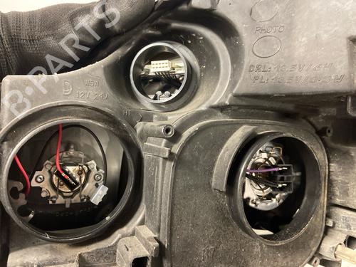 Right headlight RENAULT ESPACE IV (JK0/1_) 2.0 dCi (JK02, JK03) | BP37229562C29 - Image 4