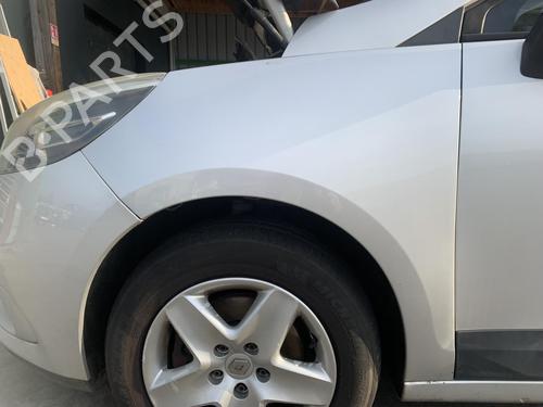 Guarda-lamas esquerdo Guarda-lamas esquerdo RENAULT SCÉNIC III (JZ0/1_) 1.6 dCi (JZ00, JZ12) (130 hp) 33593966 33593966