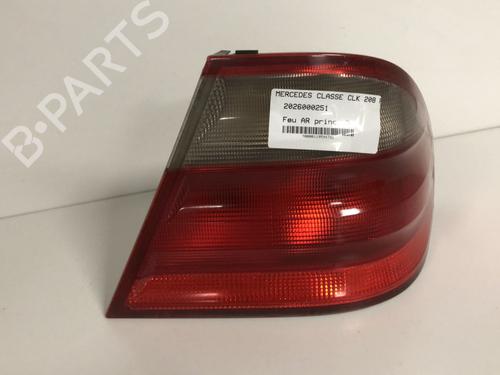 Used Right taillight Right taillight MERCEDES-BENZ CLK (C208) CLK 320 (208.365) (218 hp) 33600002 33600002