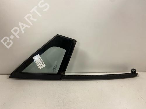 front-right-quarter-glass-renault-clio-iv-bh_-2012-2013-2014-2015-2016-2017-2018-2019-2020-2021-36400424 main image