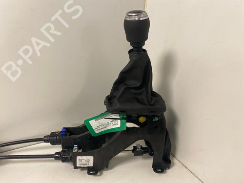 Gear lever RENAULT CLIO V (B7_) 1.0 TCe 90 (B7MT) | BP37752763M90 - Image 4