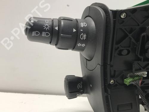 Used Steering column stalk Steering column stalk RENAULT SCÉNIC II (JM0/1_) [2003-2010] 33602235 33602235