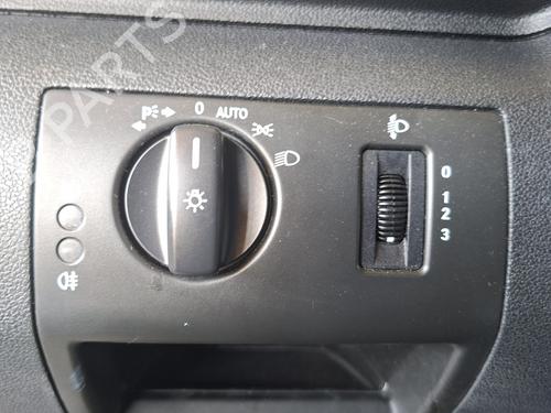 Used Headlight switch Headlight switch 37229774 37229774