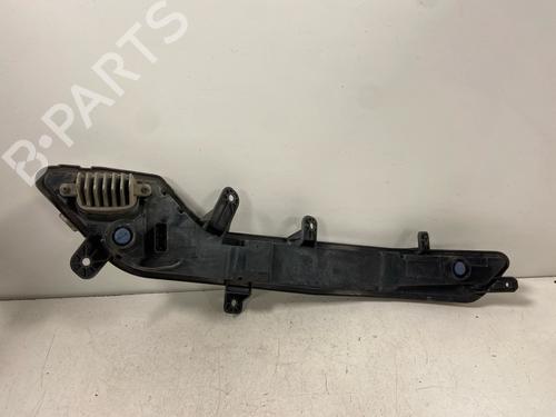 Used Left daytime light Left daytime light 39256142 39256142